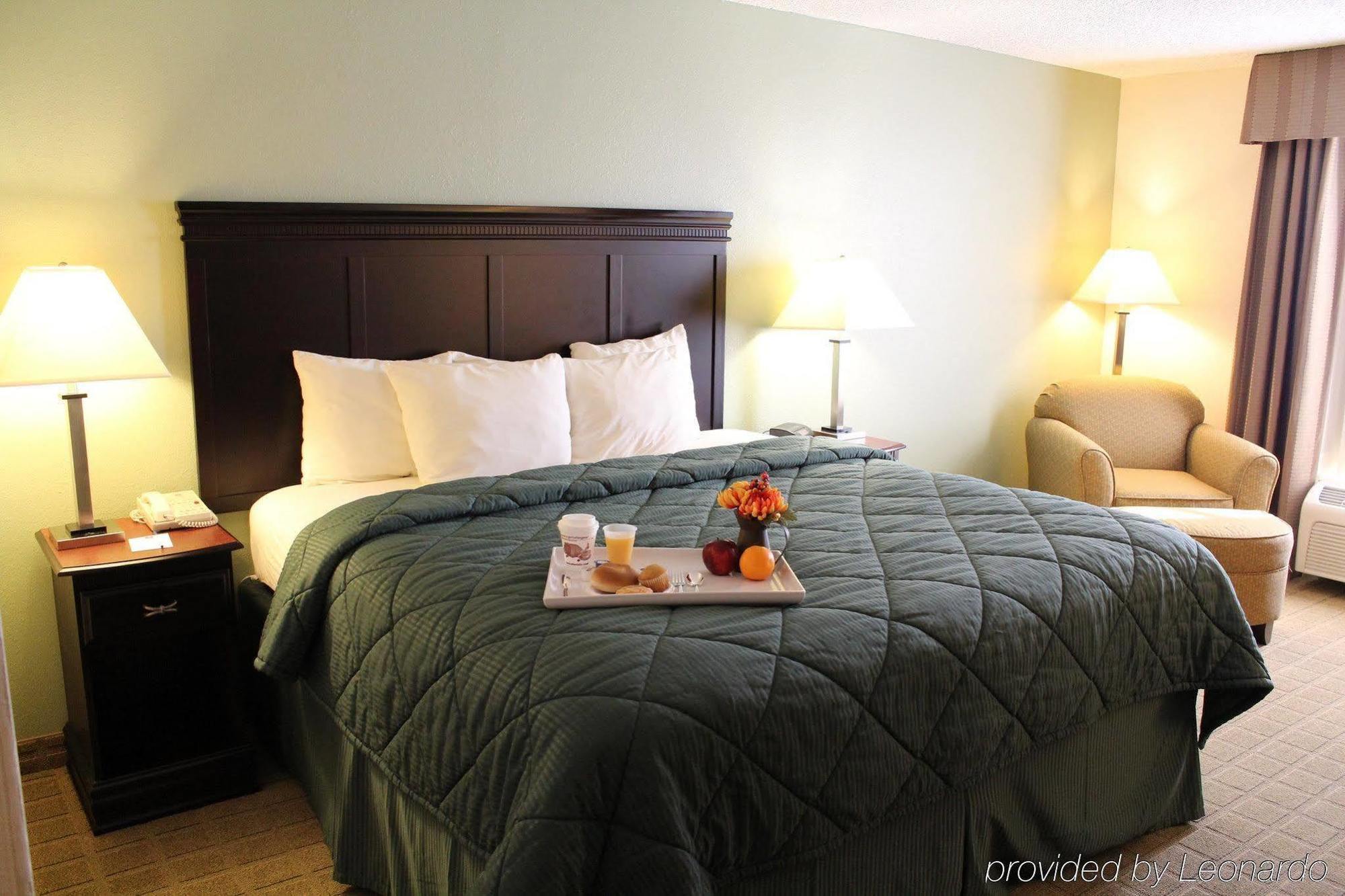 La Quinta By Wyndham Denison - North Lake Texoma Номер фото